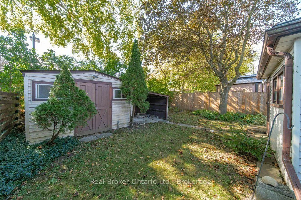 Photo 15 of 84 Alma Street N, Guelph, Junction/Onward Willow — HOMEH