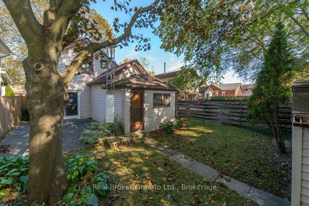 Photo 19 of 84 Alma Street N, Guelph, Junction/Onward Willow — HOMEH