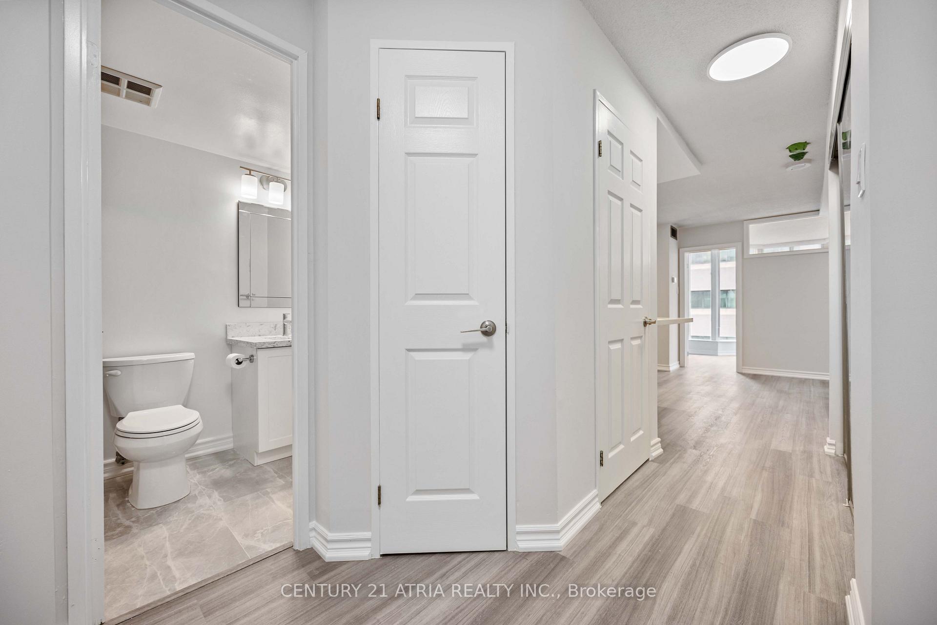 Photo 12 of Unit 2205, 55 Centre Avenue, Toronto, Bay Street Corridor — HOMEH