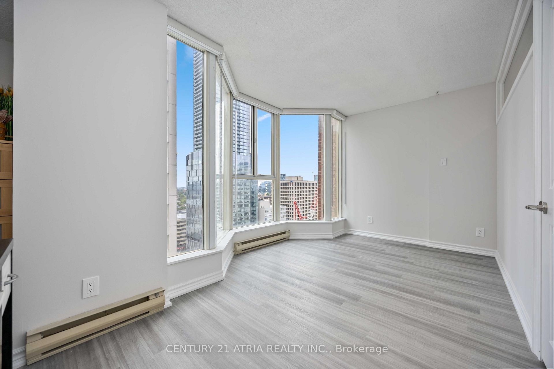 Photo 15 of Unit 2205, 55 Centre Avenue, Toronto, Bay Street Corridor — HOMEH