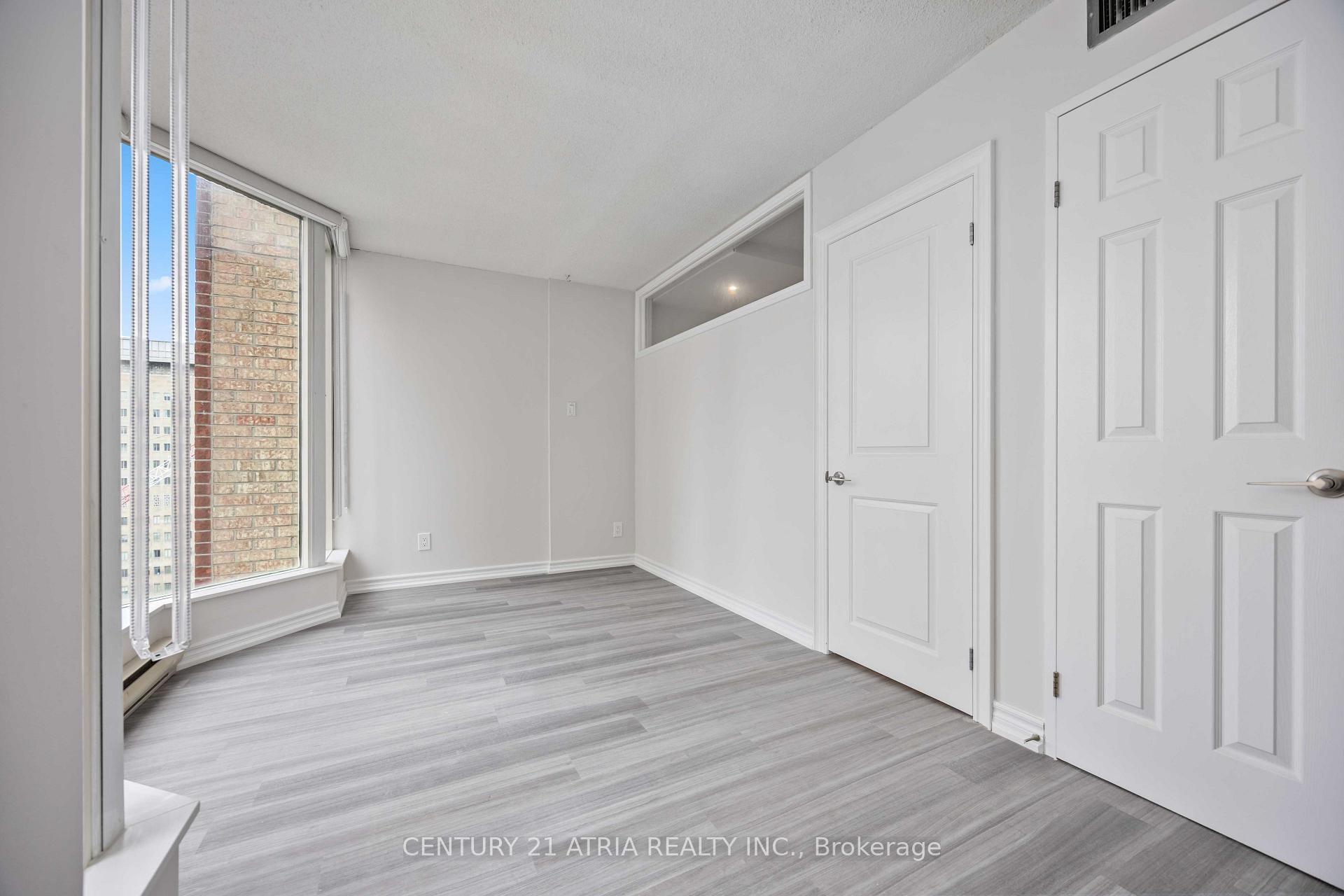Photo 16 of Unit 2205, 55 Centre Avenue, Toronto, Bay Street Corridor — HOMEH