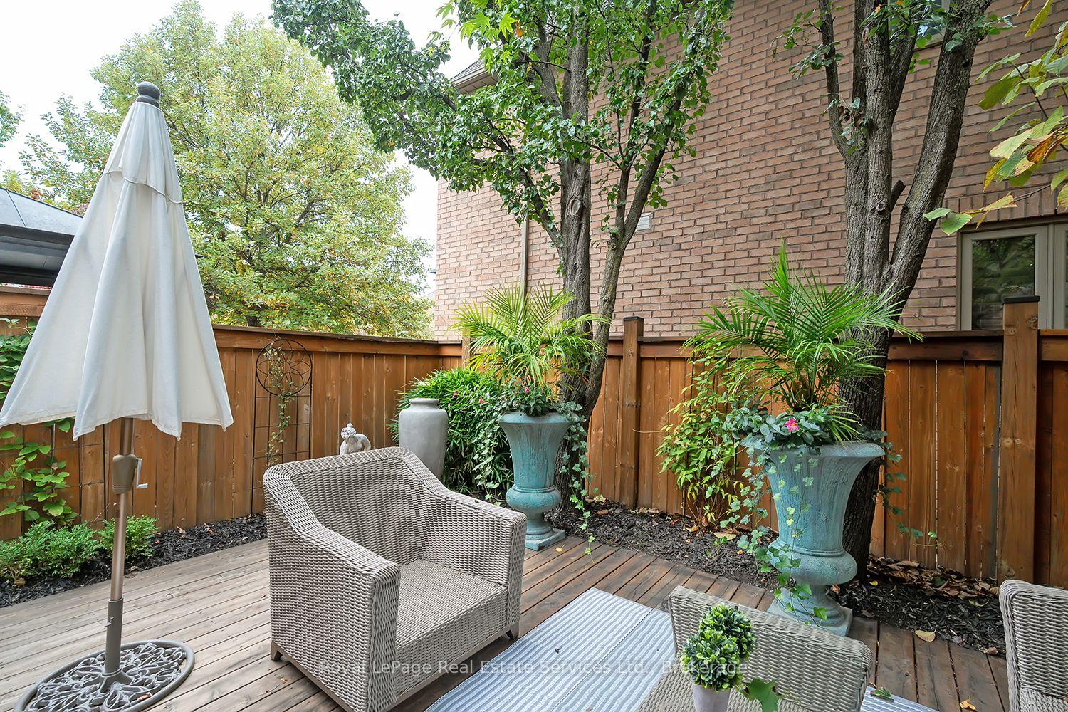 Photo 38 of 207 Tawny Crescent, Oakville, Bronte — HOMEH