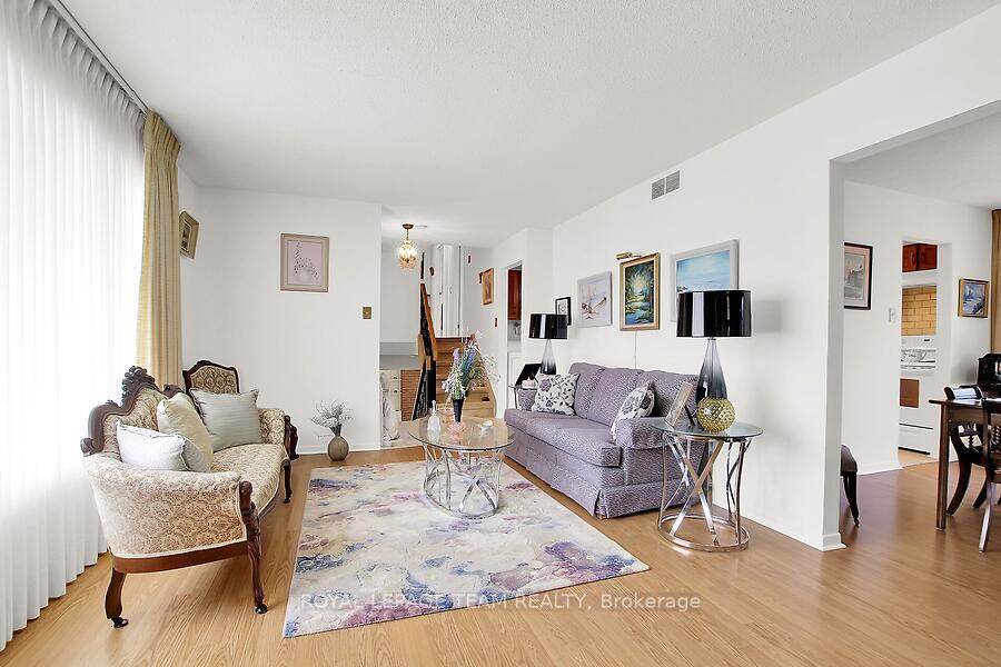 Photo 7 of 31 Ross Street, Smiths Falls, Smiths Falls — HOMEH