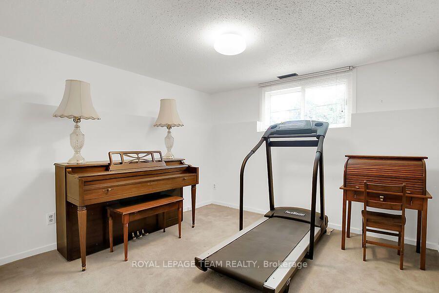 Photo 39 of 31 Ross Street, Smiths Falls, Smiths Falls — HOMEH