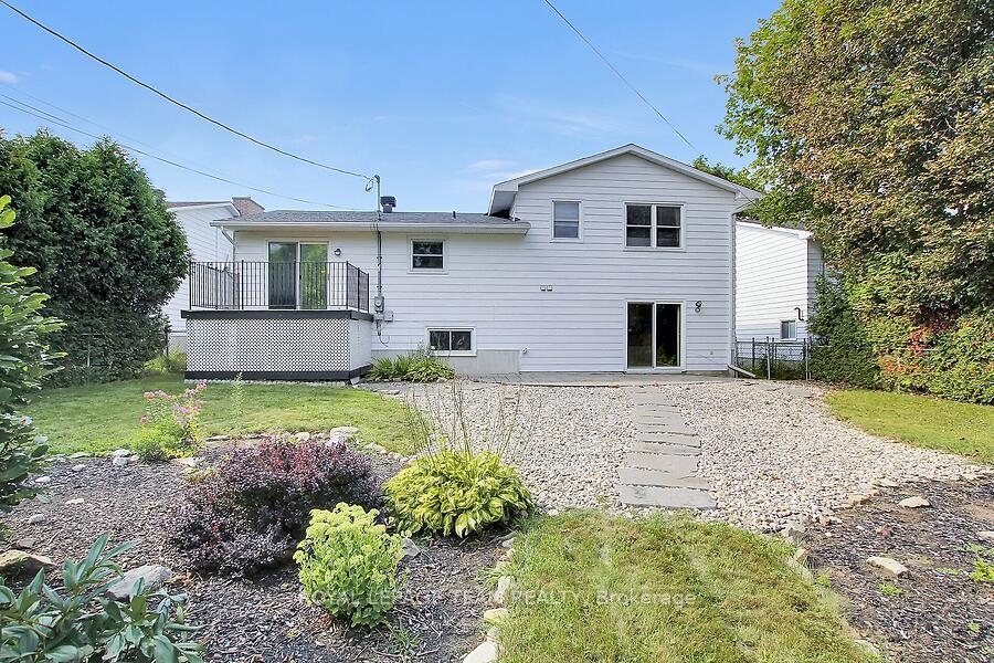 Photo 43 of 31 Ross Street, Smiths Falls, Smiths Falls — HOMEH