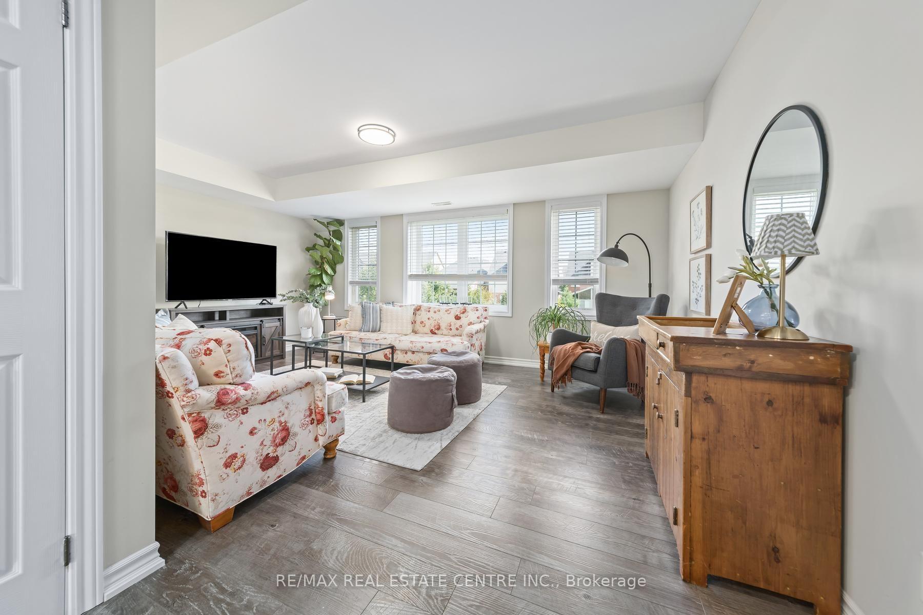 Photo 8 of Unit 2A, 85 Mullin Drive, Guelph, Victoria North — HOMEH
