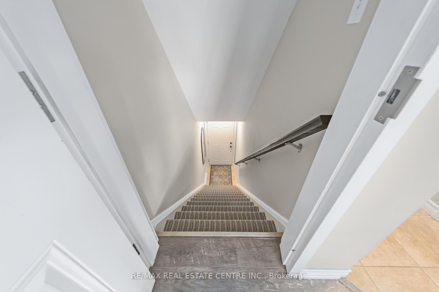 Photo 10 of Unit 2A, 85 Mullin Drive, Guelph, Victoria North — HOMEH
