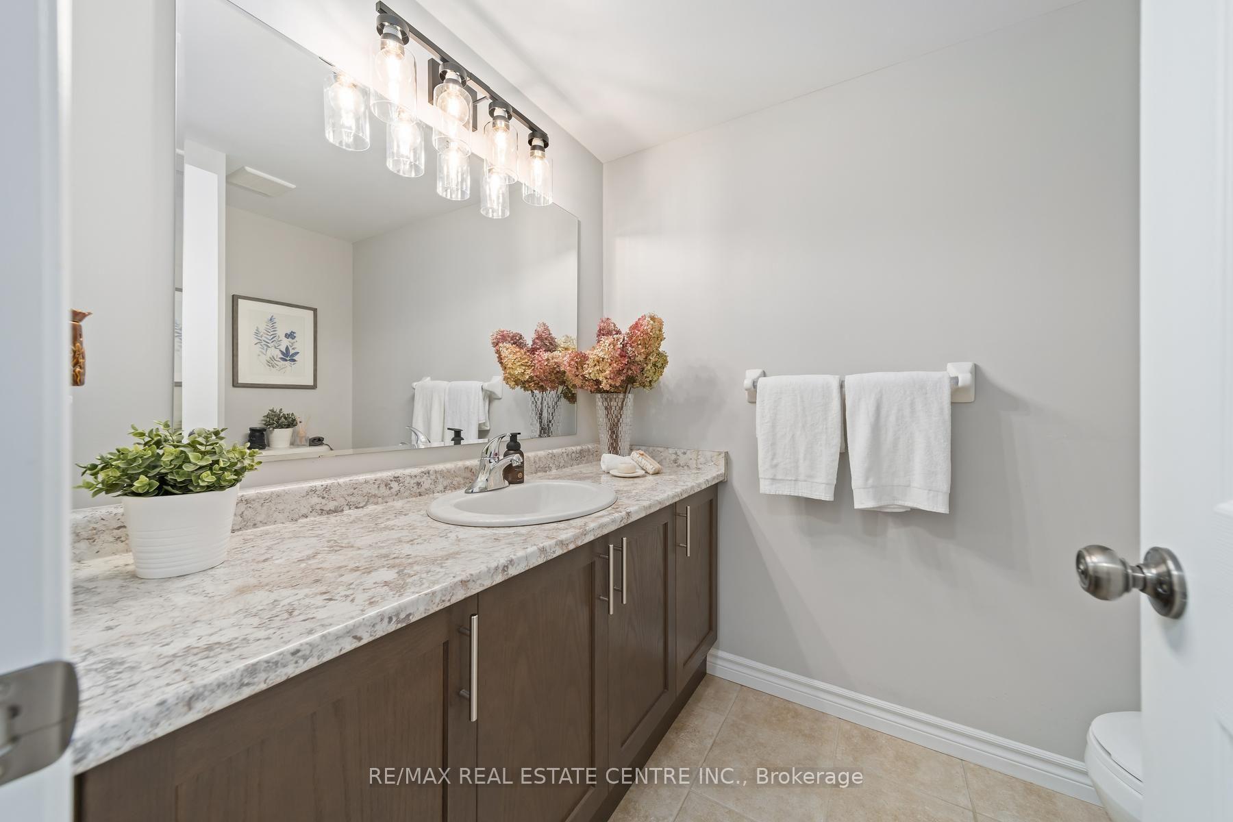 Photo 12 of Unit 2A, 85 Mullin Drive, Guelph, Victoria North — HOMEH