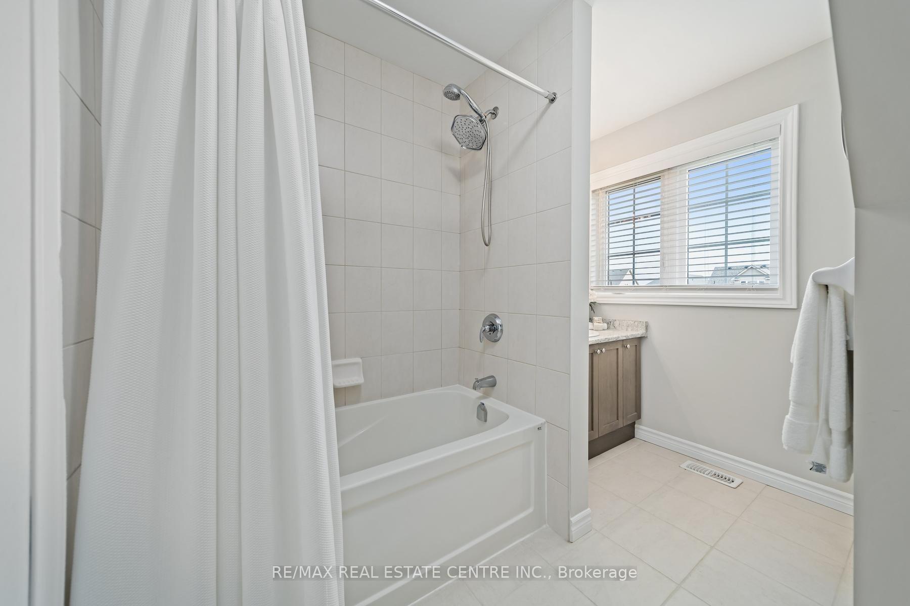 Photo 24 of Unit 2A, 85 Mullin Drive, Guelph, Victoria North — HOMEH