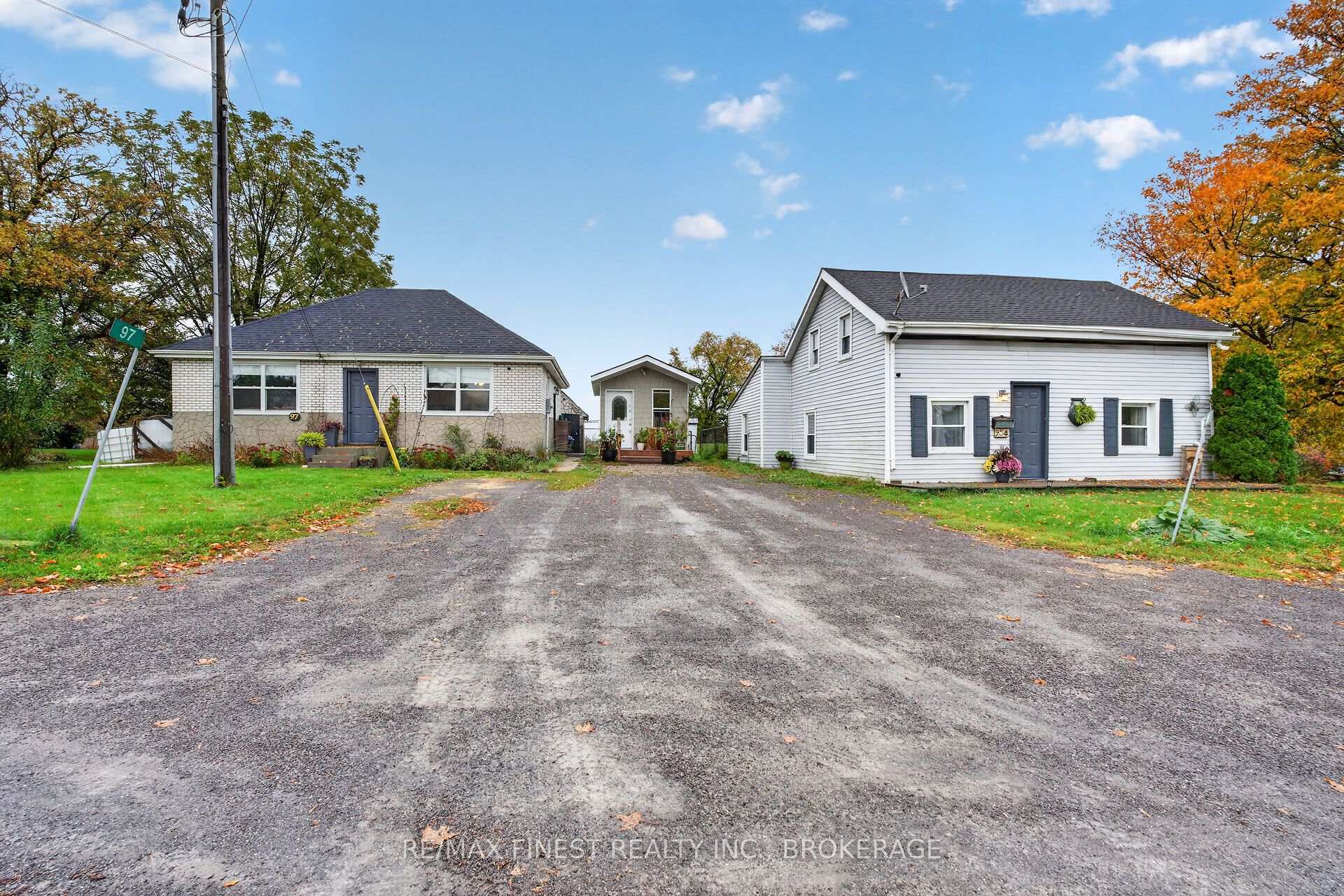 Front of 95-97 County Road #4