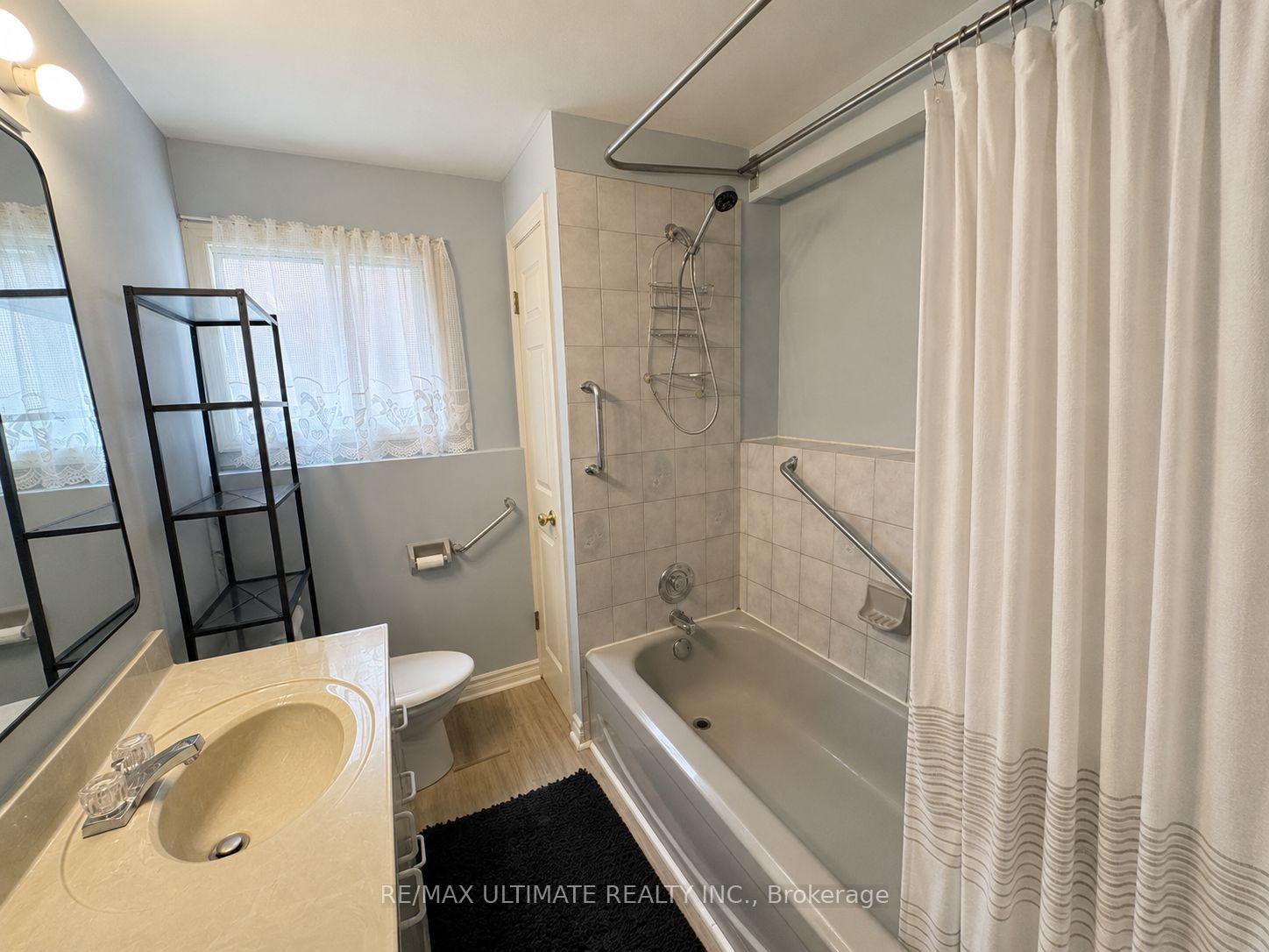 Photo 21 of 12 Stoney Brook Crescent, St. Catharines, Grapeview — HOMEH
