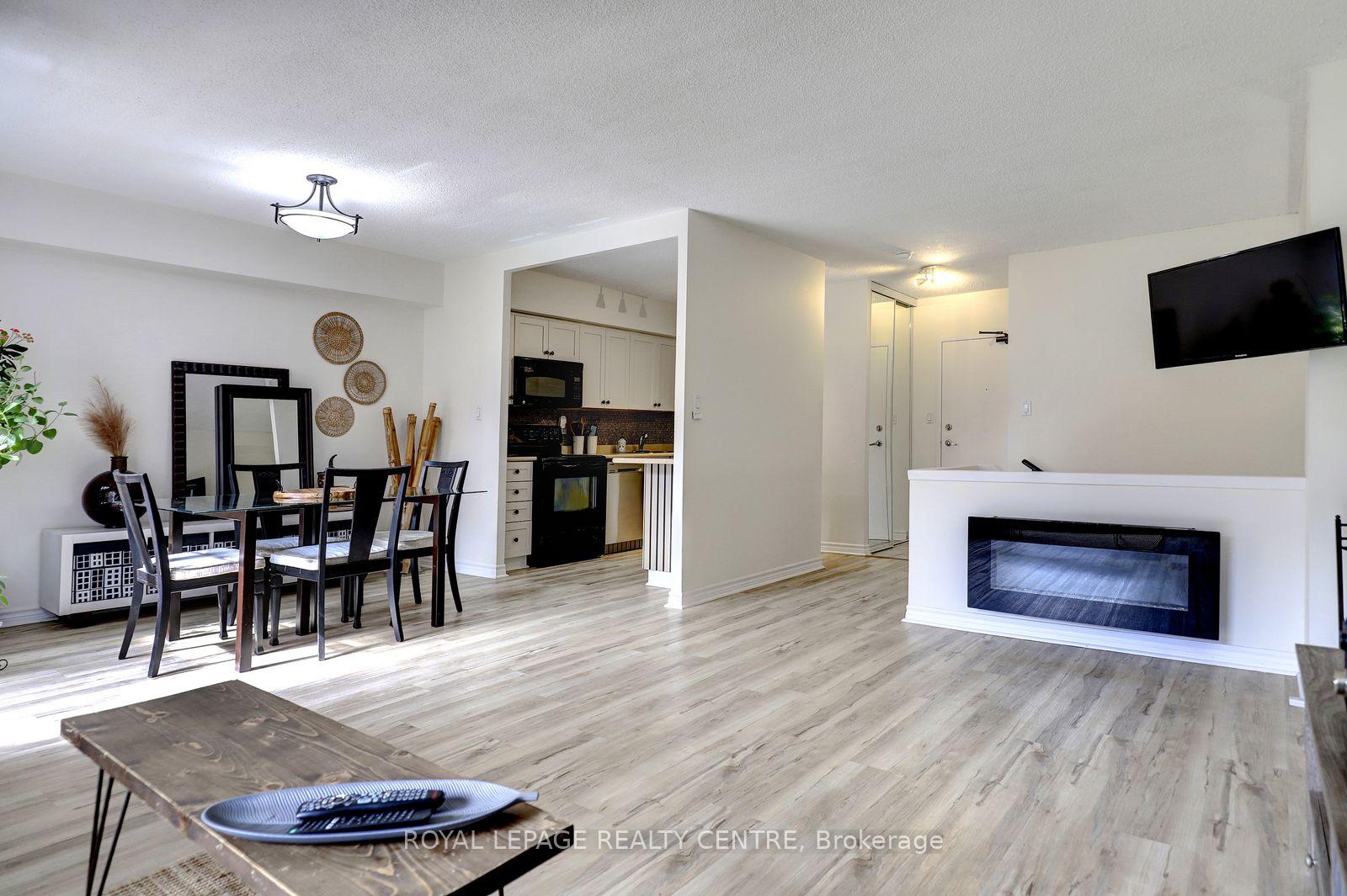 Photo 10 of Unit 201, 1000 Cedarglen Gate, Mississauga, Erindale — HOMEH