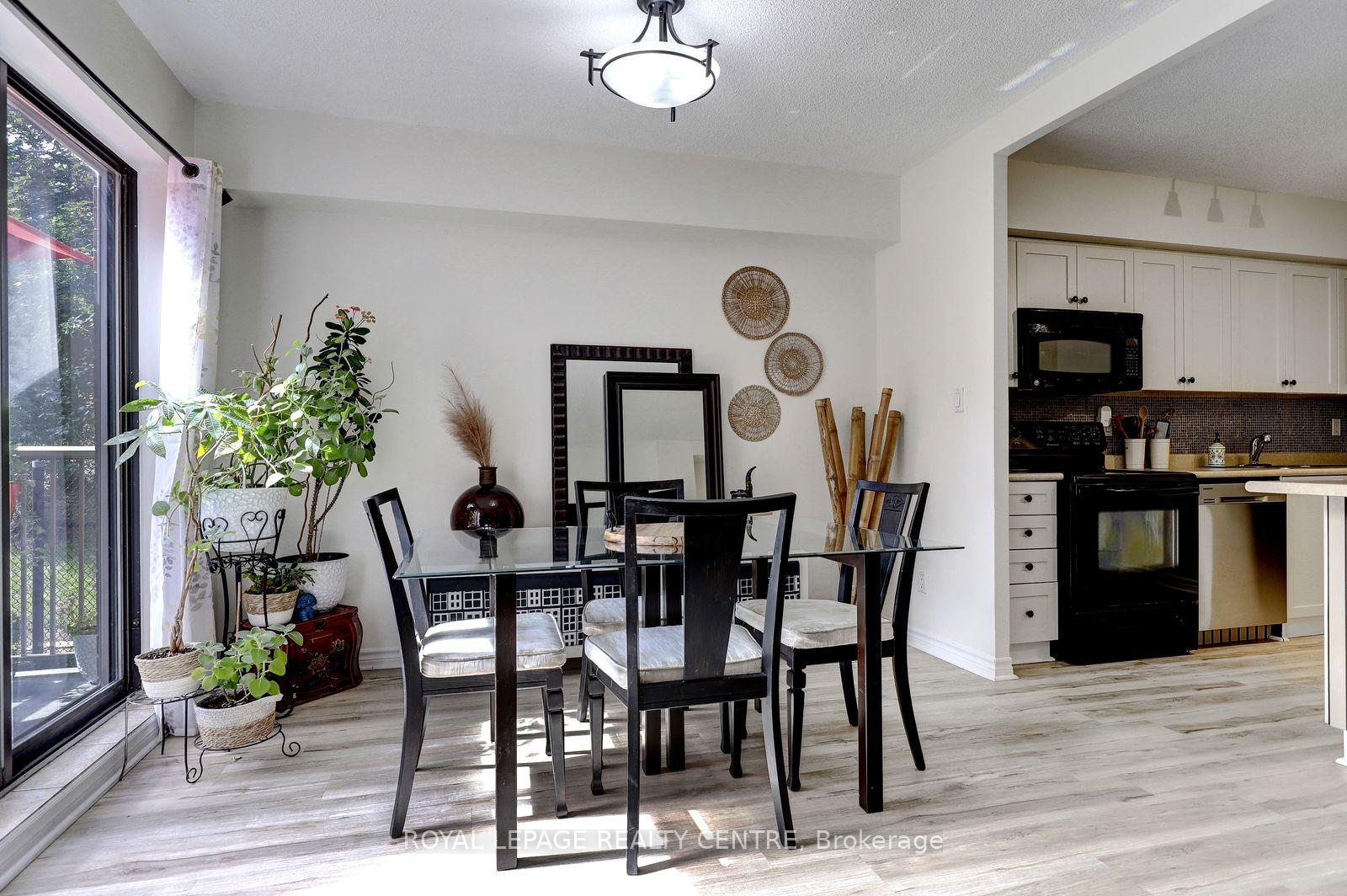 Photo 11 of Unit 201, 1000 Cedarglen Gate, Mississauga, Erindale — HOMEH