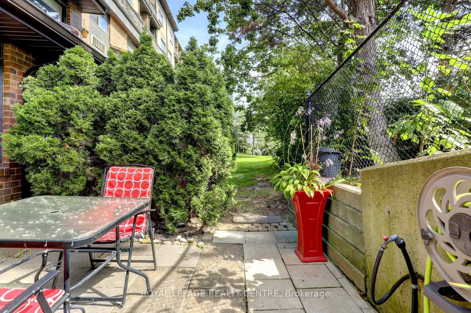 Photo 25 of Unit 201, 1000 Cedarglen Gate, Mississauga, Erindale — HOMEH