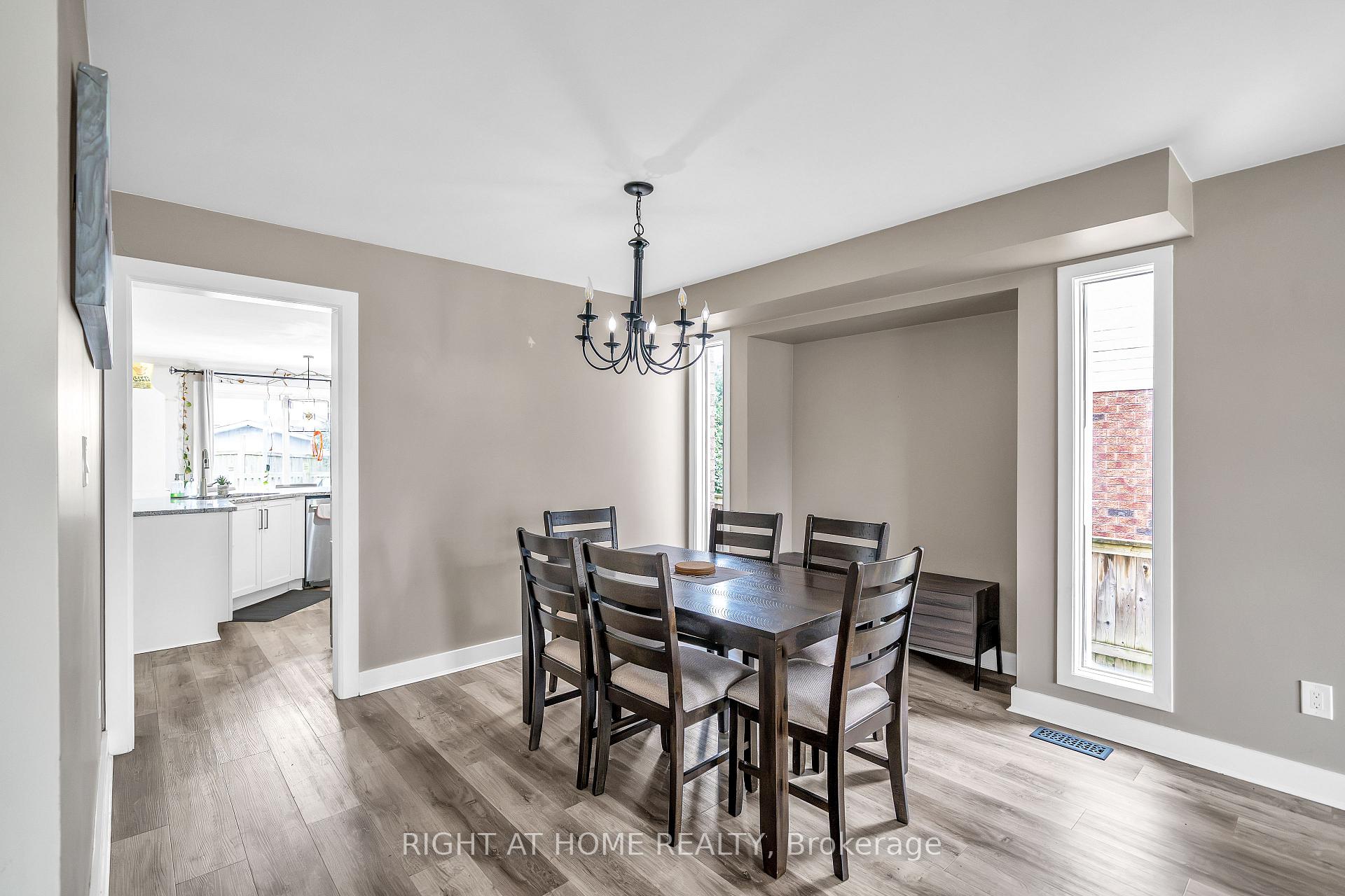 Photo 4 of 635 Longworth Avenue, Clarington, Bowmanville — HOMEH