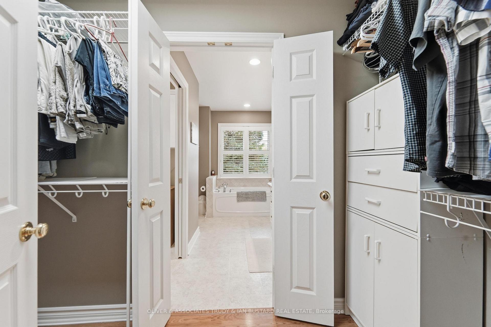 Photo 21 of 10075 Jennison Crescent, Lambton Shores, Grand Bend — HOMEH