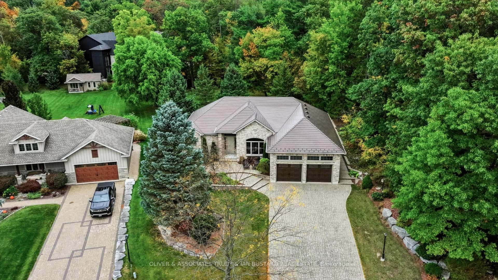 Photo 42 of 10075 Jennison Crescent, Lambton Shores, Grand Bend — HOMEH