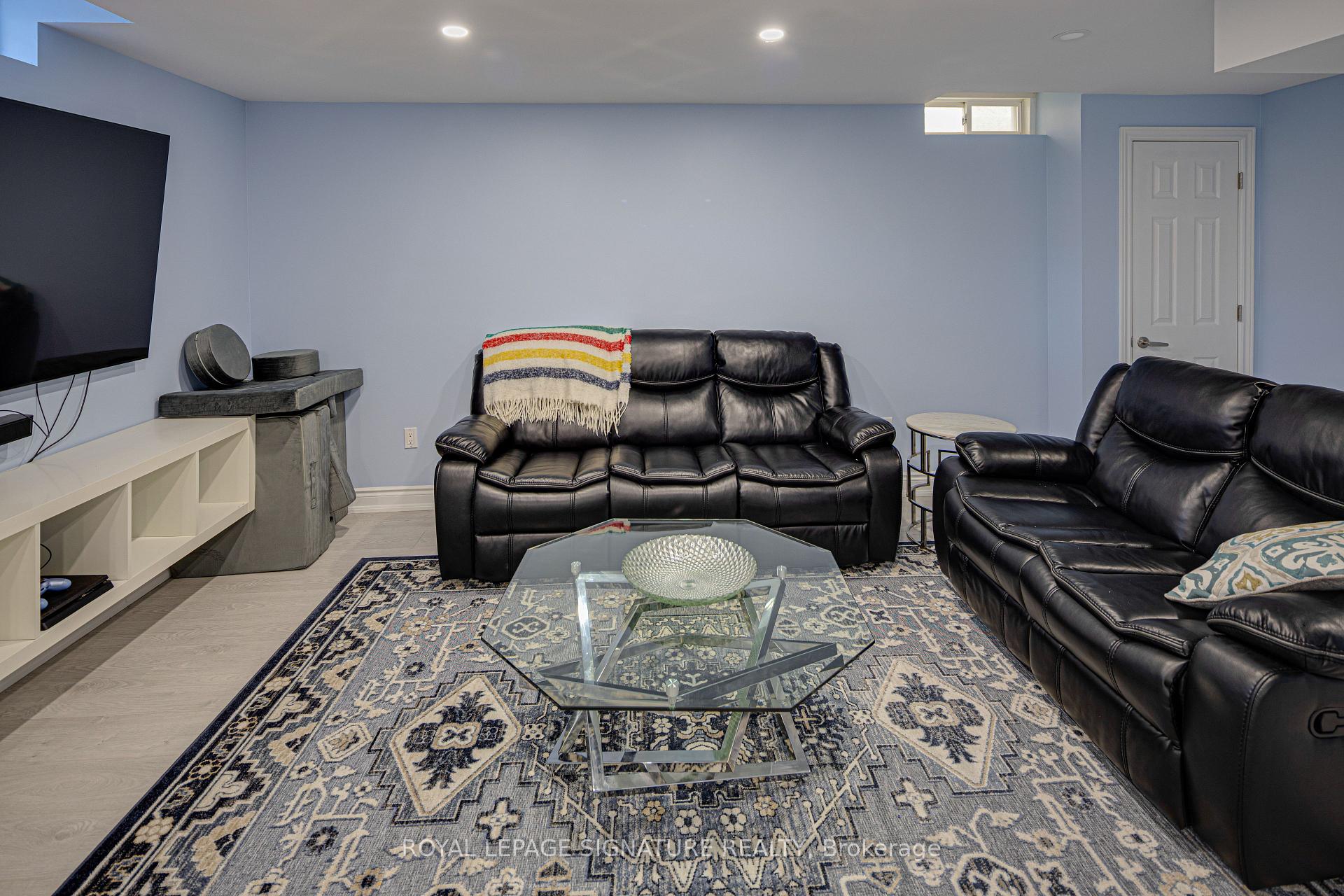 Photo 35 of 1832 Misthollow Drive, Pickering, Duffin Heights — HOMEH