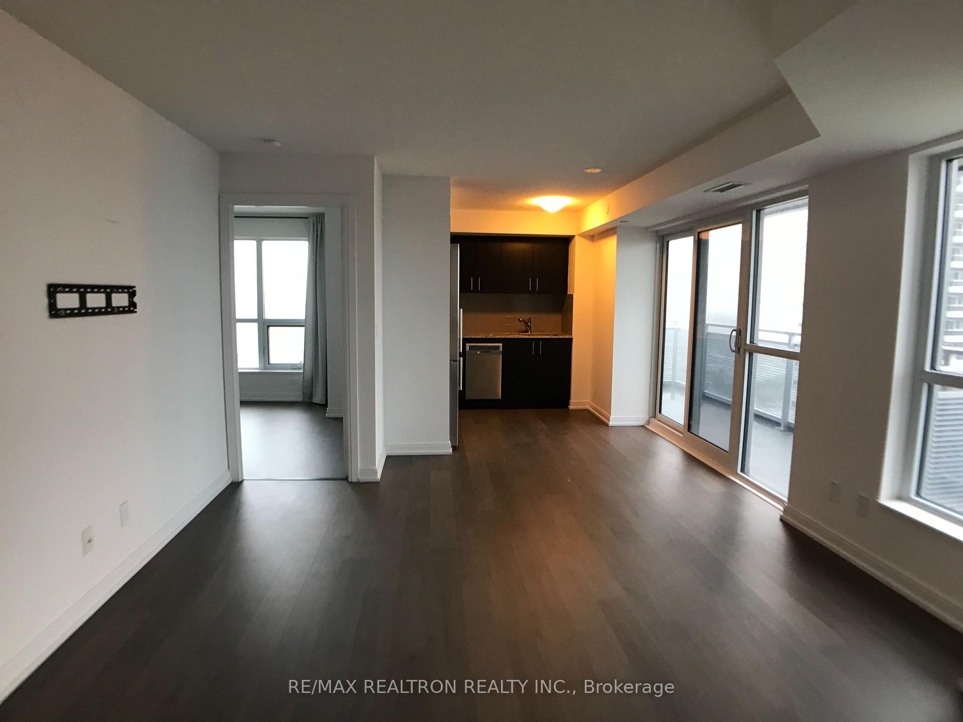 Photo of Unit 1602, 225 Village Green Square