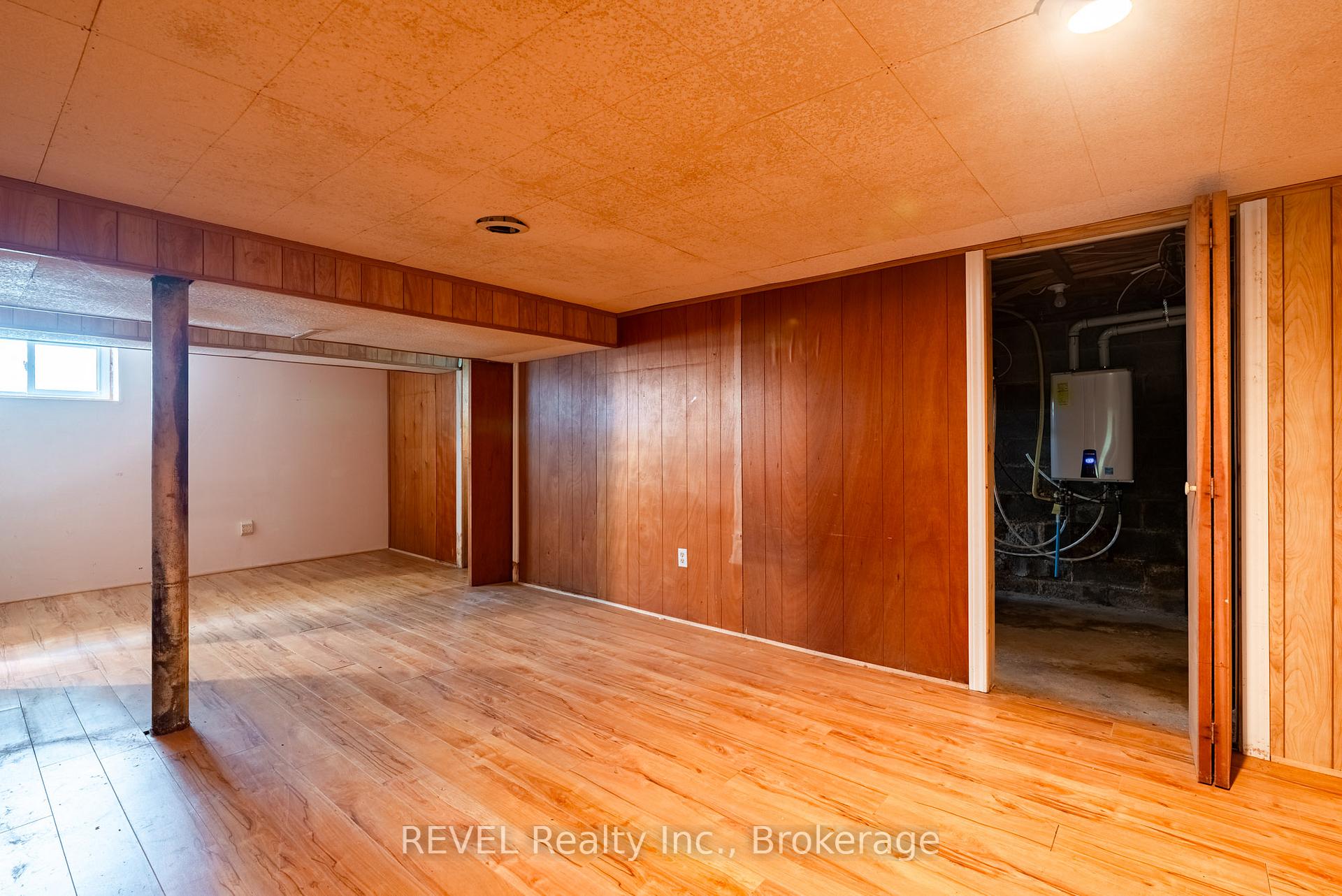 Photo 39 of 7044 Leeming Street, Niagara Falls, Hospital — HOMEH