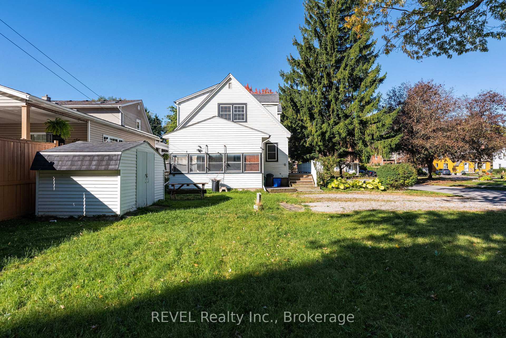 Photo 47 of 7044 Leeming Street, Niagara Falls, Hospital — HOMEH