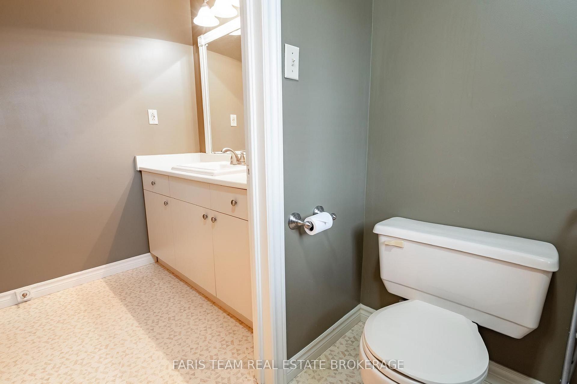 Photo 28 of 1 Hallen Drive, Penetanguishene — HOMEH
