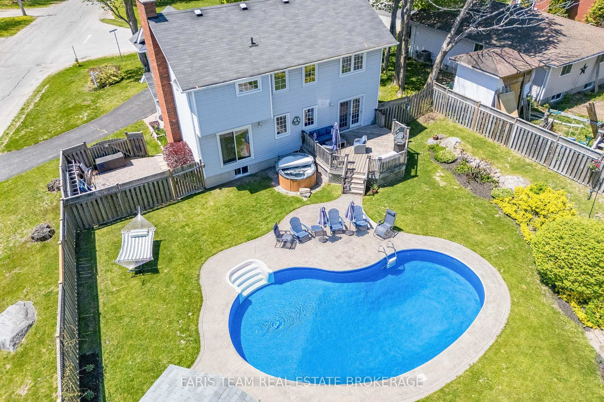 Photo 47 of 1 Hallen Drive, Penetanguishene — HOMEH