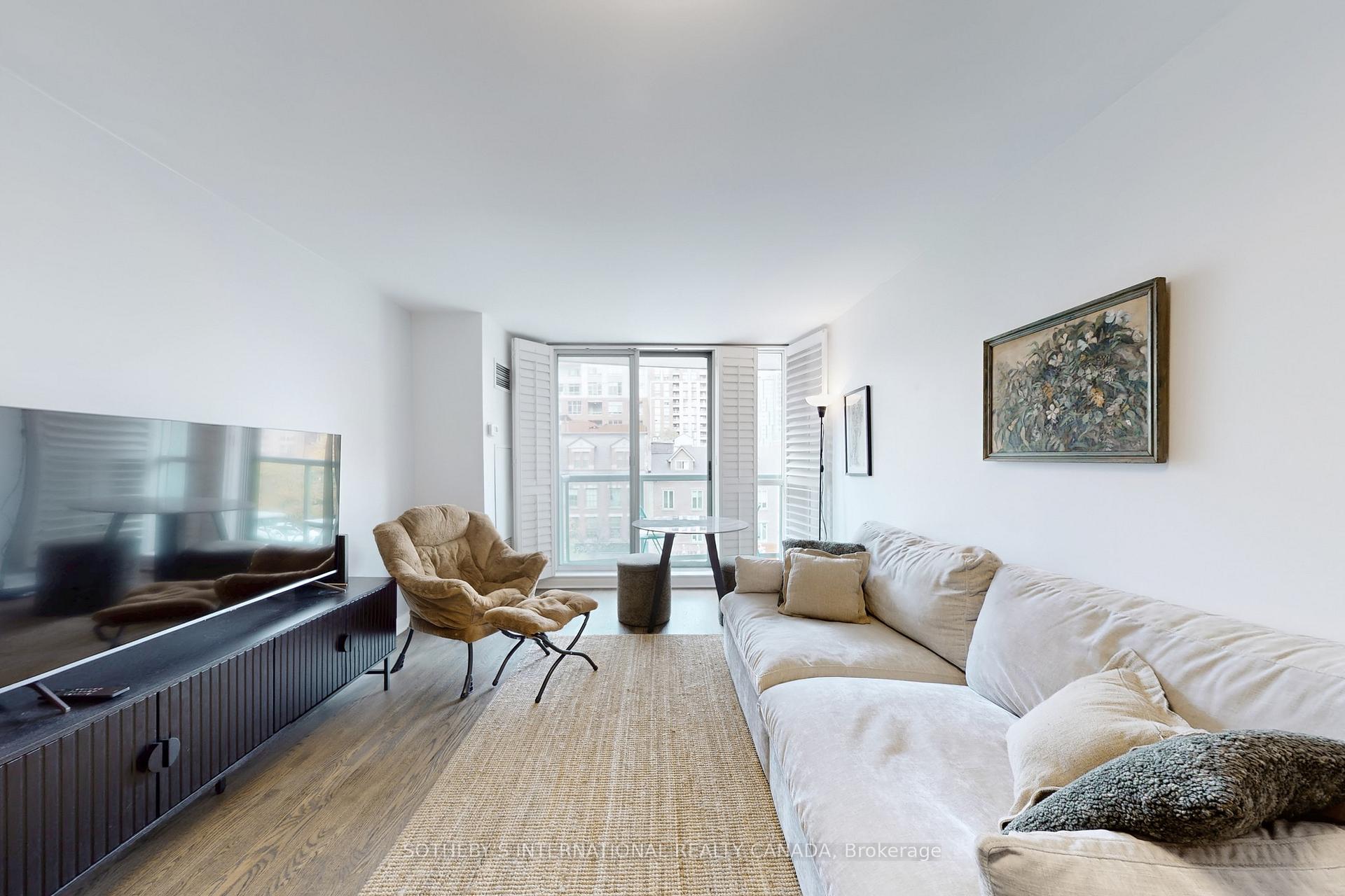 Photo 4 of Unit 501, 109 Front Street E, Toronto, Waterfront Communities — HOMEH