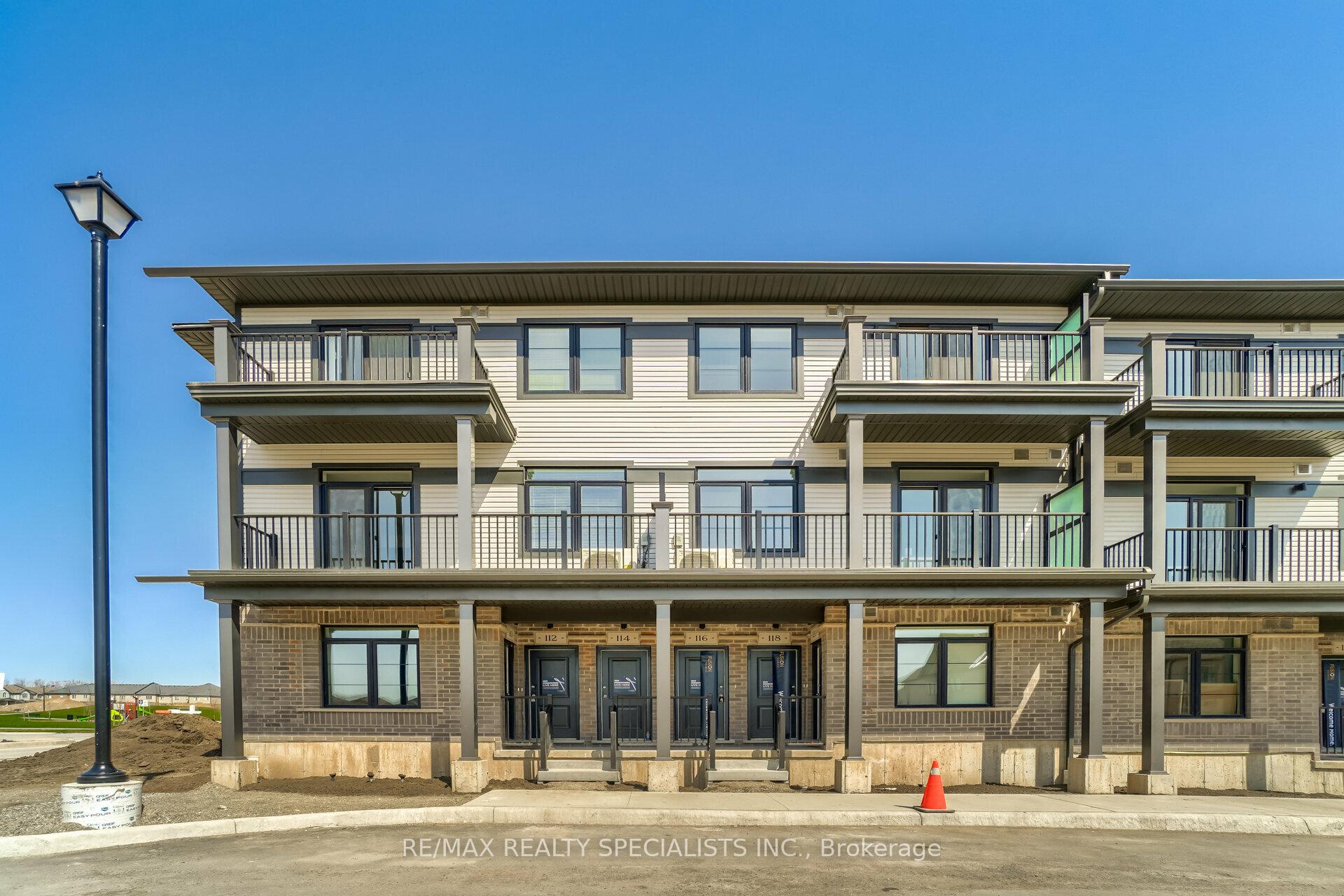 Photo 1 of 120 Wheat Lane, Kitchener, Huron Park — HOMEH