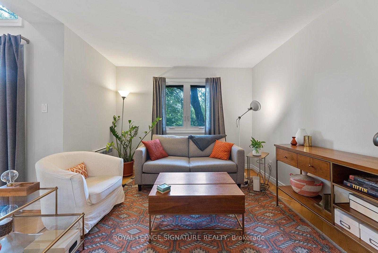 Photo 4 of Unit 2, 359 Albany Avenue, Toronto, The Annex — HOMEH
