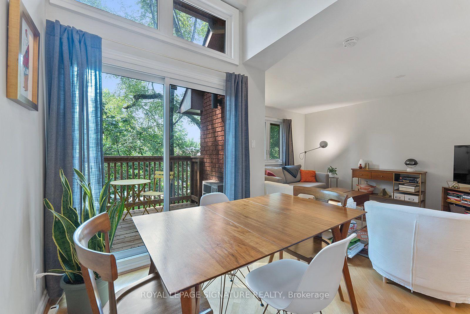 Photo 8 of Unit 2, 359 Albany Avenue, Toronto, The Annex — HOMEH