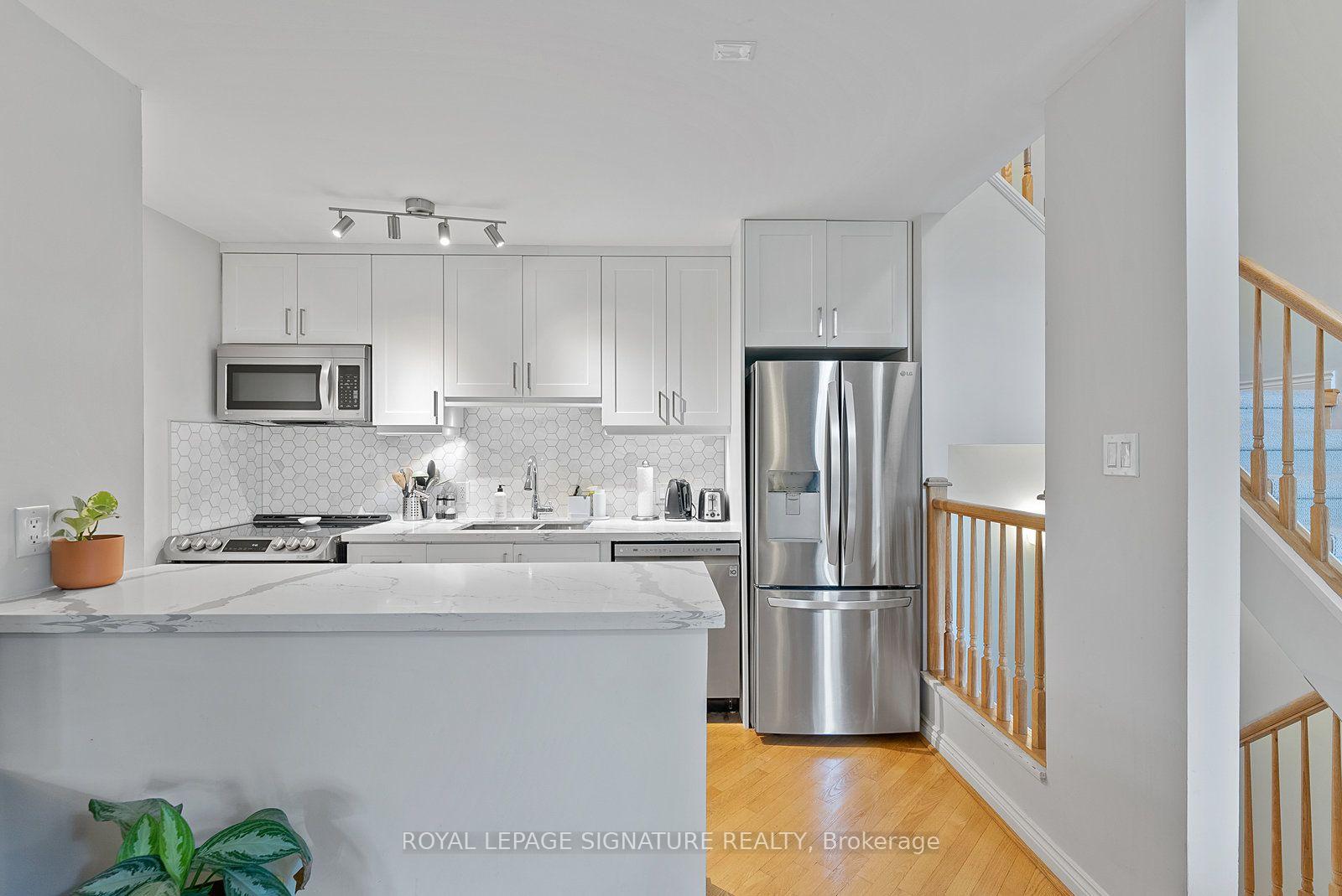 Photo 13 of Unit 2, 359 Albany Avenue, Toronto, The Annex — HOMEH