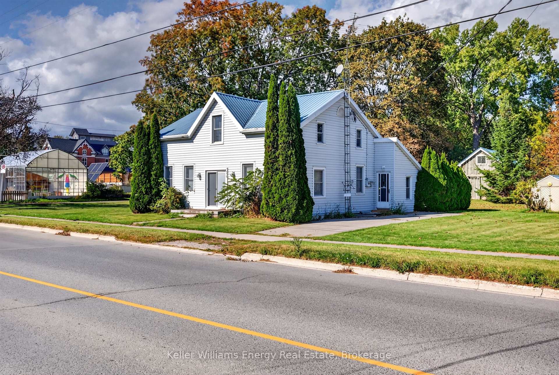 Photo of 176 Wellington Main Street
