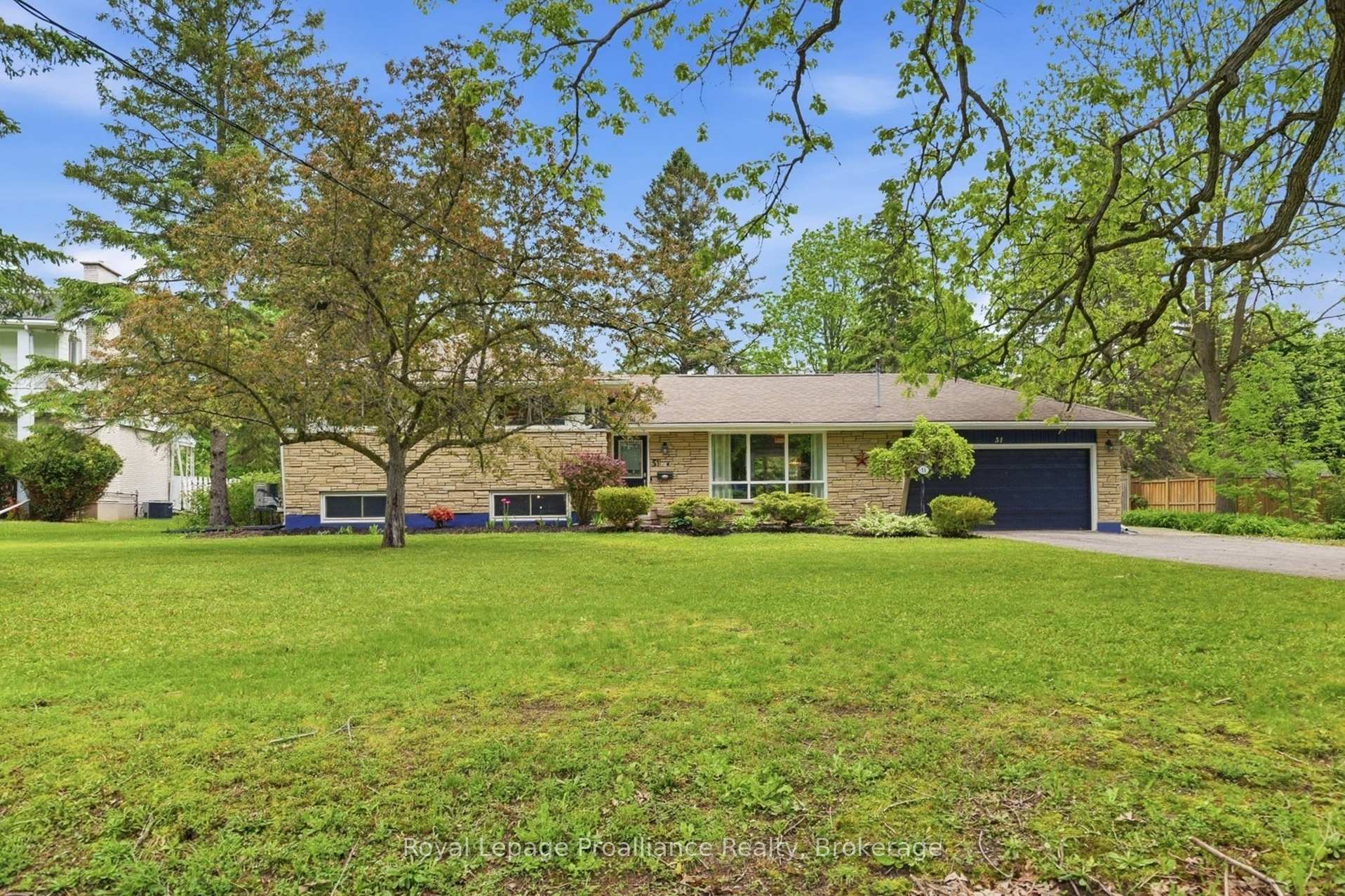 Photo 3 of 51 Selena Avenue, Belleville, Belleville Ward — HOMEH