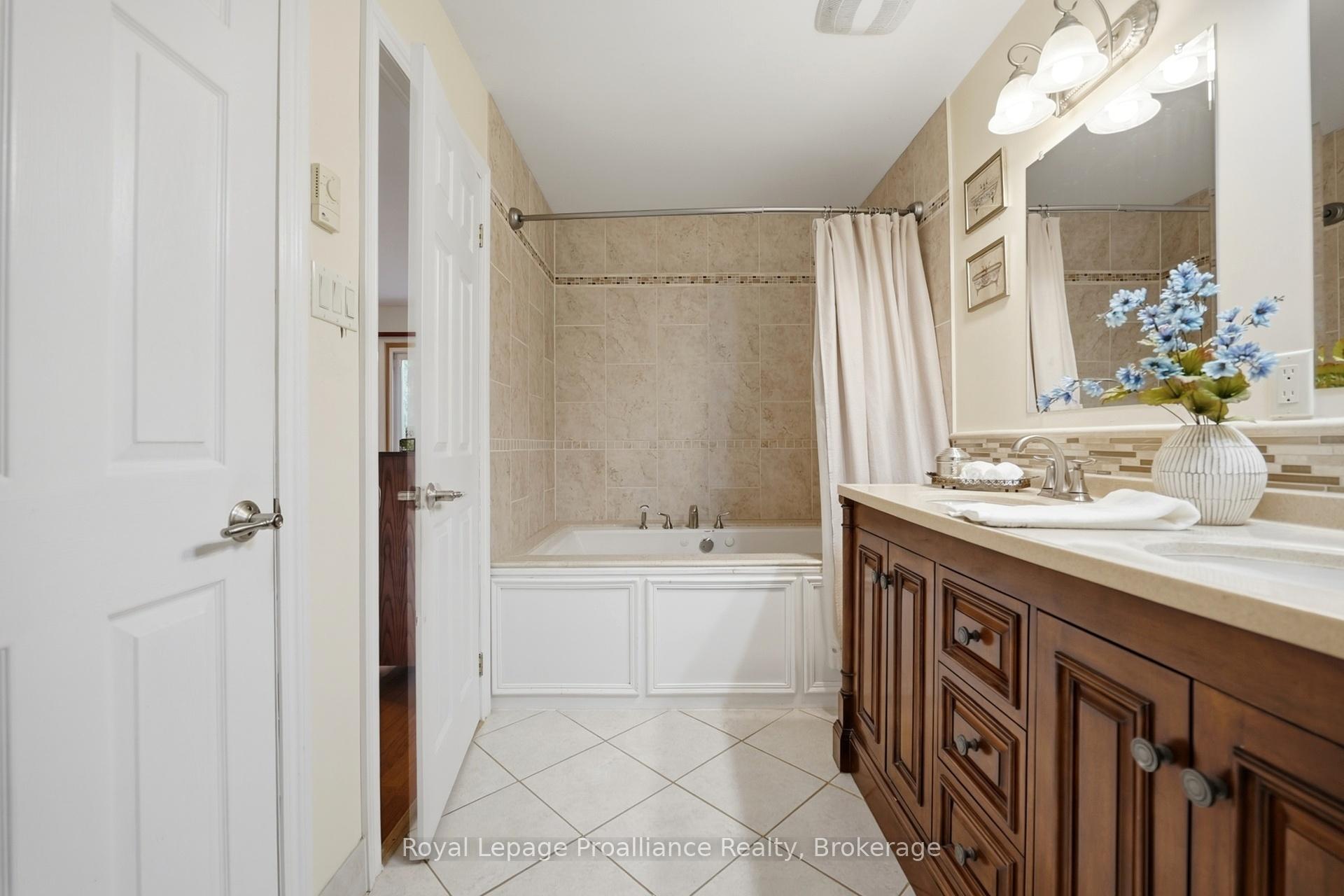 Photo 21 of 51 Selena Avenue, Belleville, Belleville Ward — HOMEH