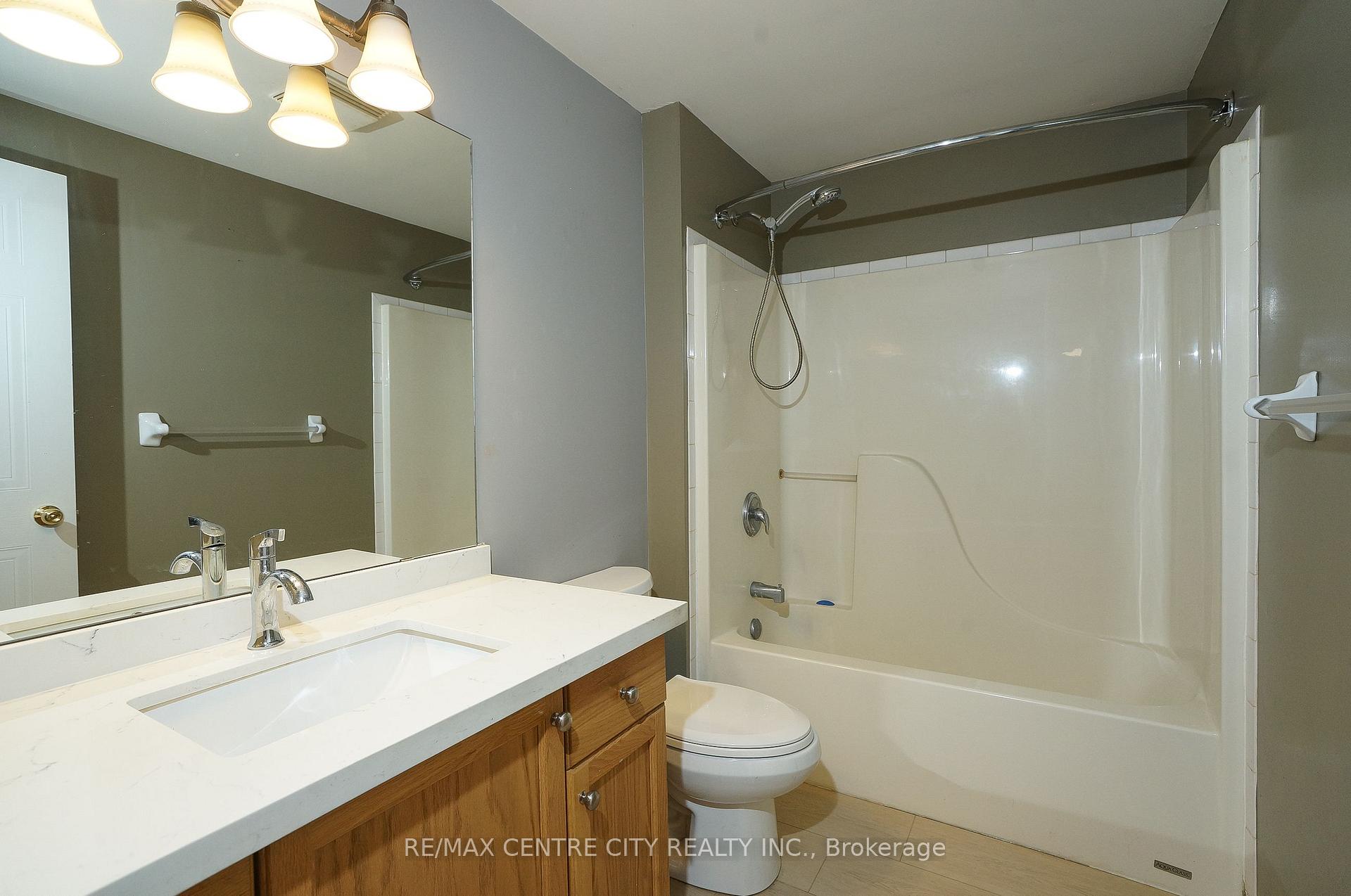 Photo 29 of 521 Blackwater Place, London, North C — HOMEH