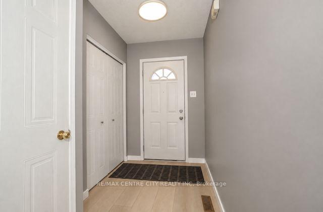 Photo 6 of 521 Blackwater Place, London, North C — HOMEH