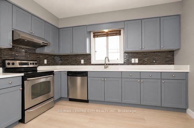 Photo 10 of 521 Blackwater Place, London, North C — HOMEH
