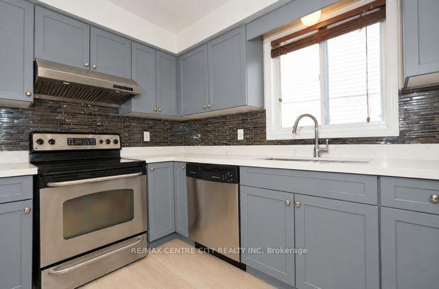 Photo 12 of 521 Blackwater Place, London, North C — HOMEH
