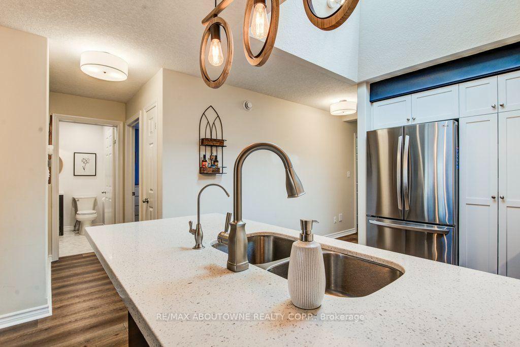 Photo 14 of 12 Brock Street, Guelph, Pineridge/Westminster Woods — HOMEH