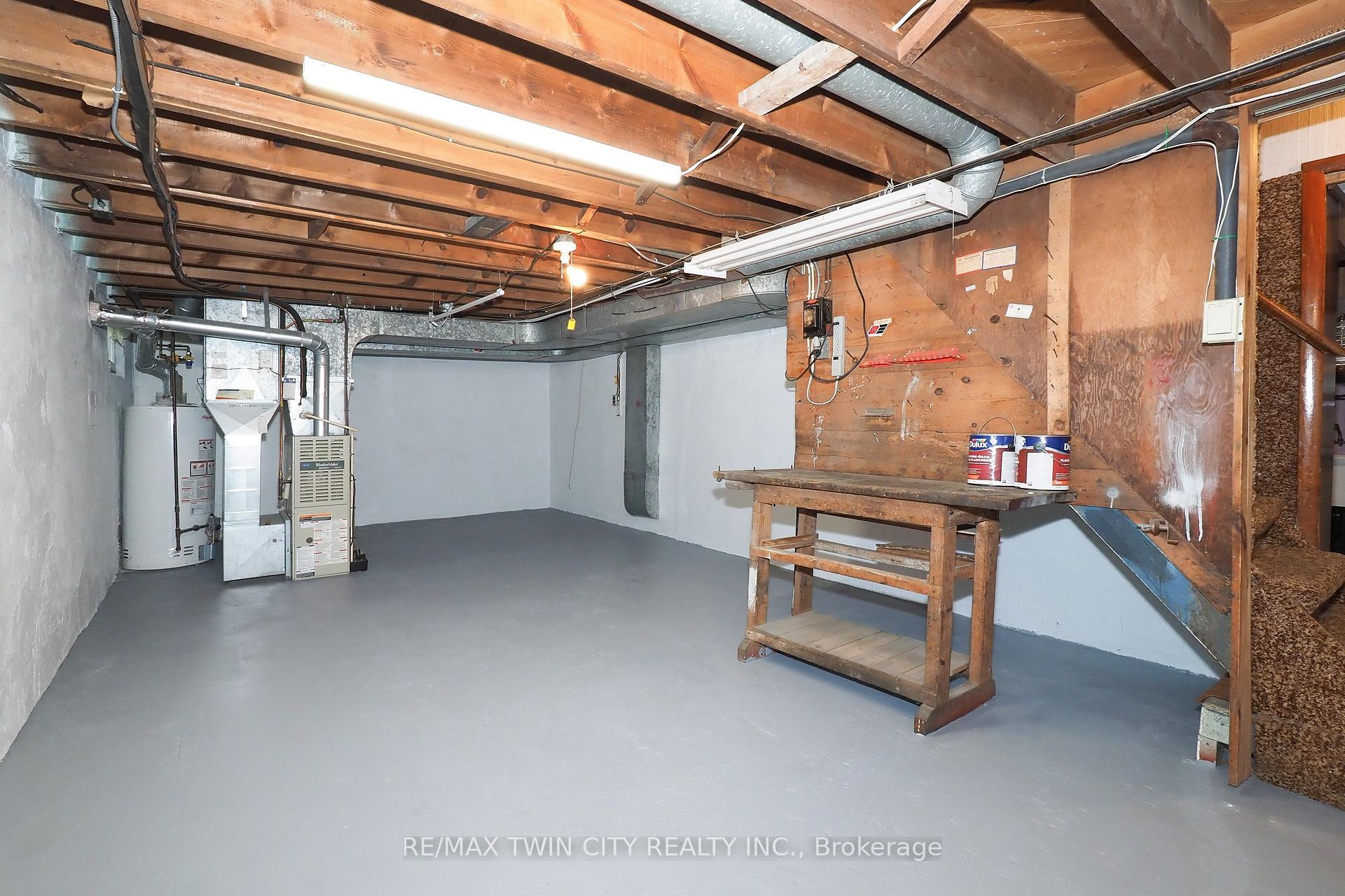 Photo 31 of 44 Ruby Street, Kitchener — HOMEH