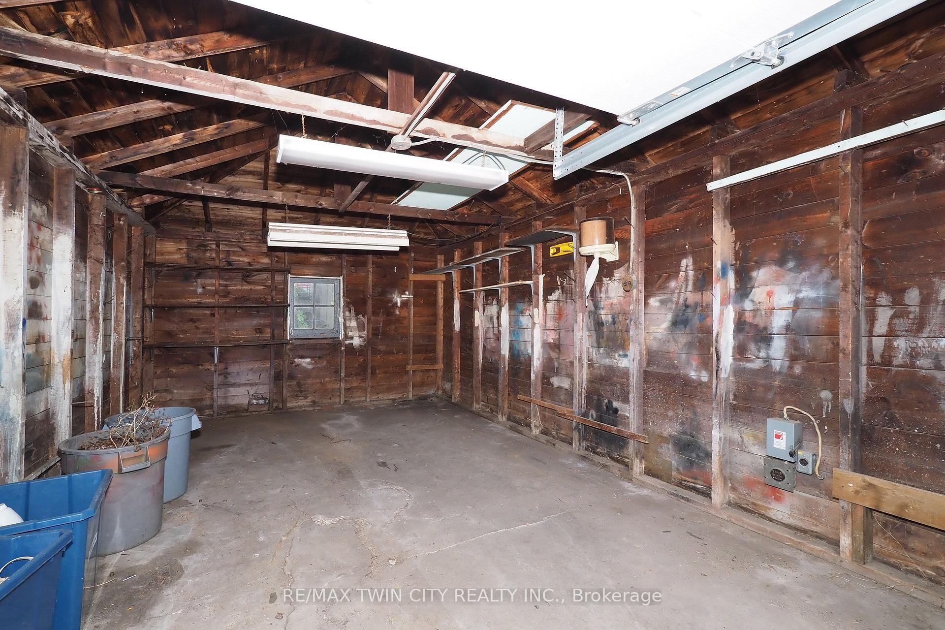 Photo 37 of 44 Ruby Street, Kitchener — HOMEH