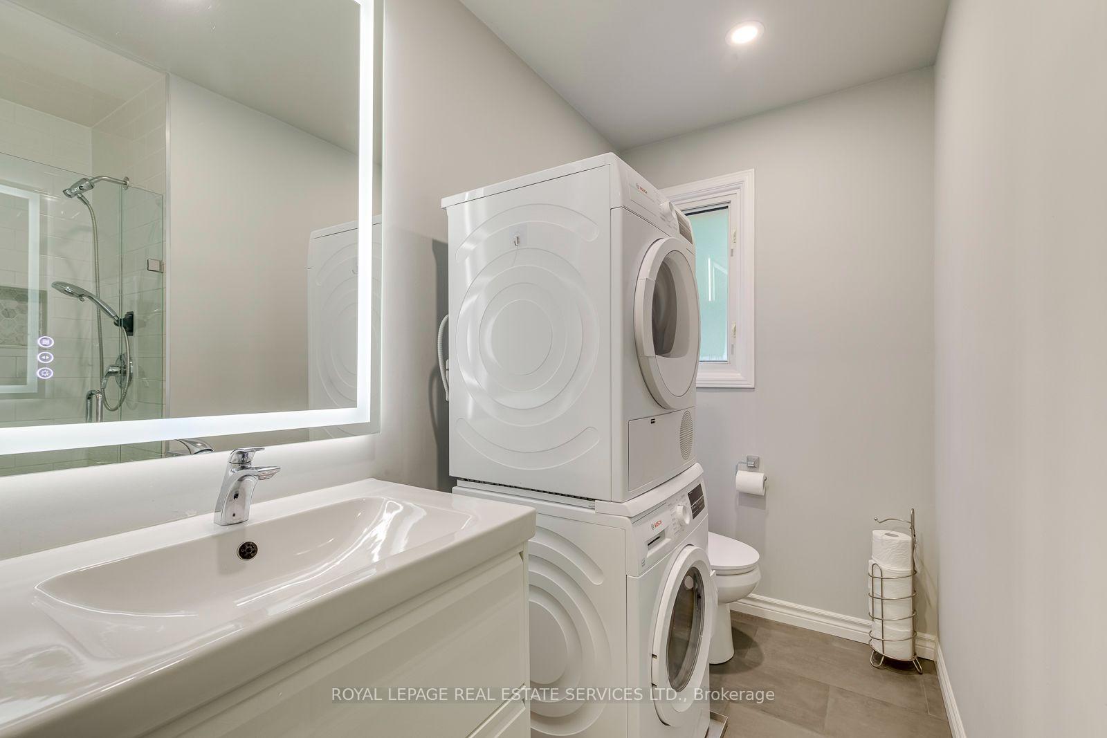 Photo 24 of 2100 Galena Crescent, Oakville, Wedgewood Creek — HOMEH
