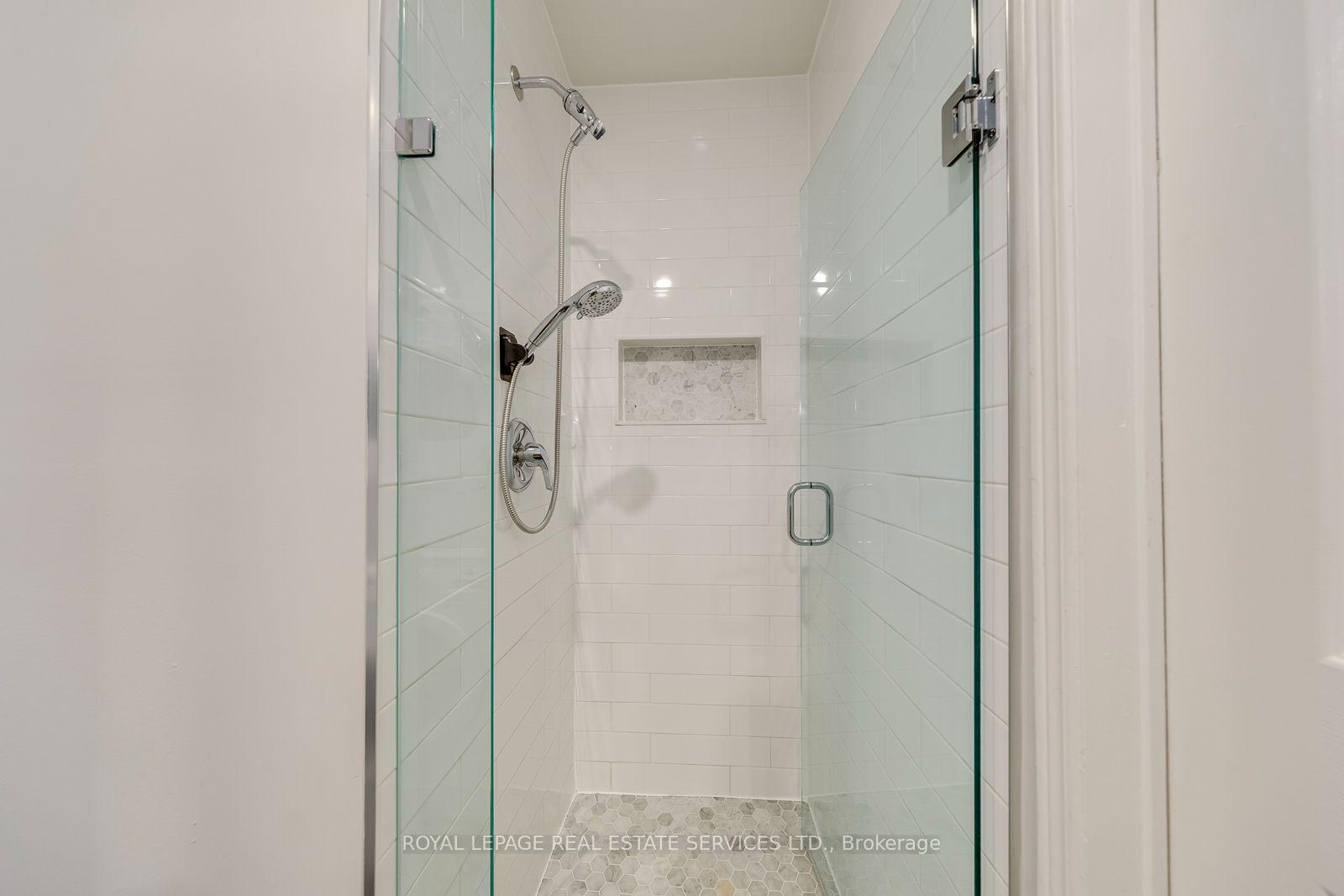Photo 25 of 2100 Galena Crescent, Oakville, Wedgewood Creek — HOMEH