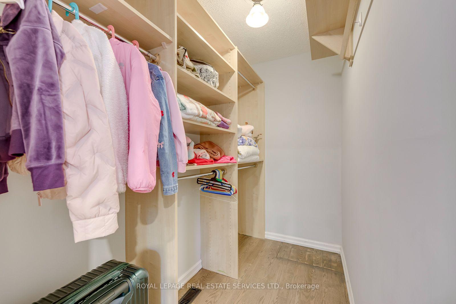 Photo 26 of 2100 Galena Crescent, Oakville, Wedgewood Creek — HOMEH