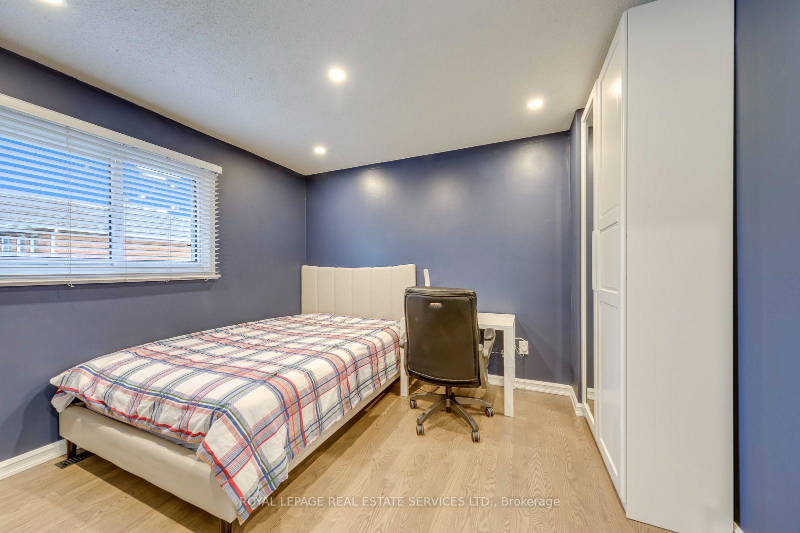 Photo 27 of 2100 Galena Crescent, Oakville, Wedgewood Creek — HOMEH