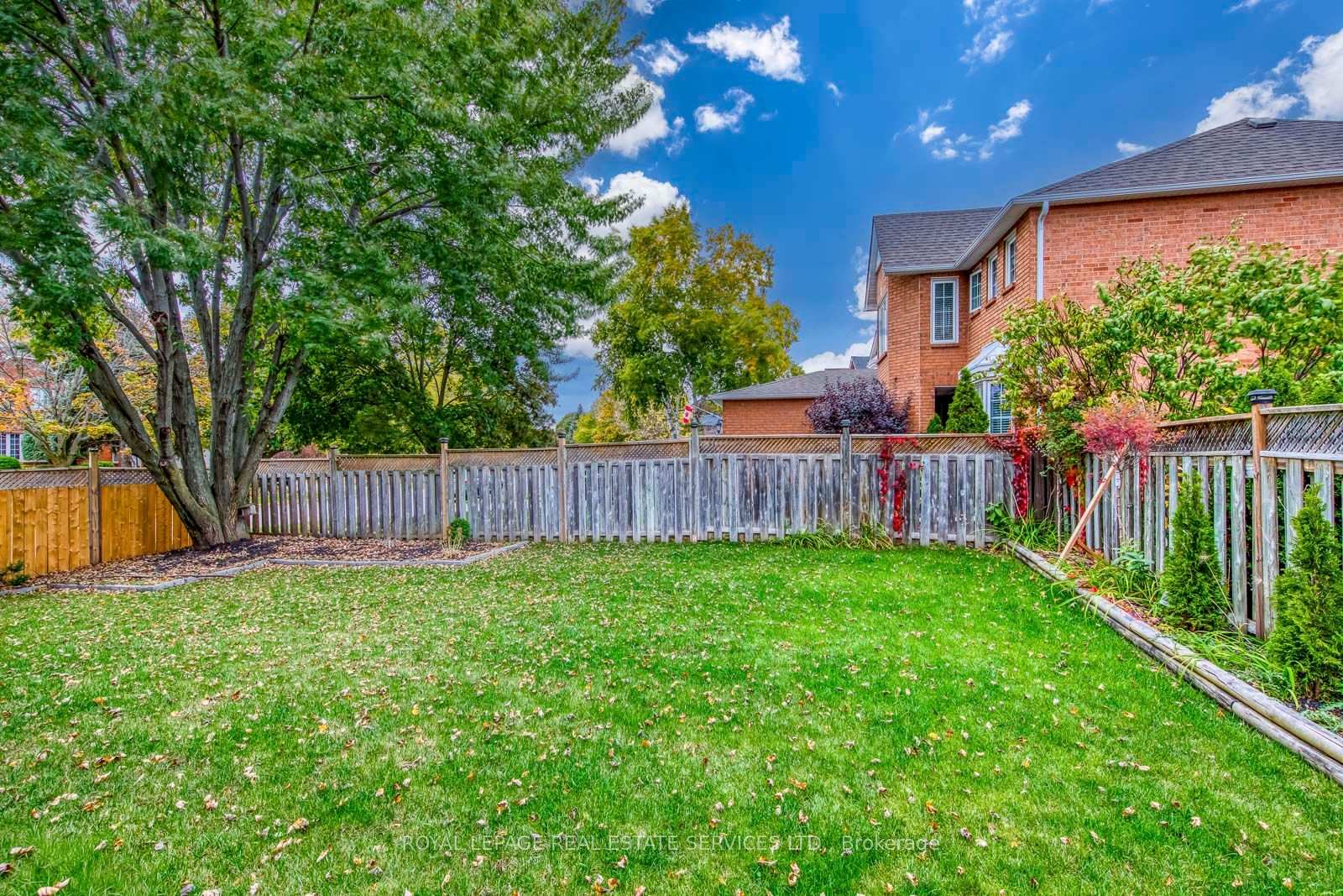Photo 44 of 2100 Galena Crescent, Oakville, Wedgewood Creek — HOMEH