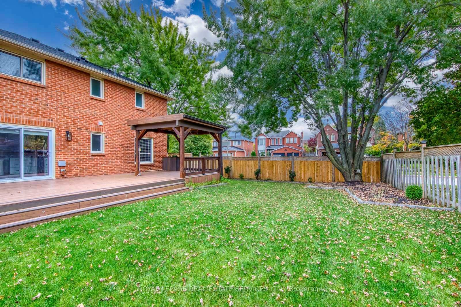 Photo 45 of 2100 Galena Crescent, Oakville, Wedgewood Creek — HOMEH
