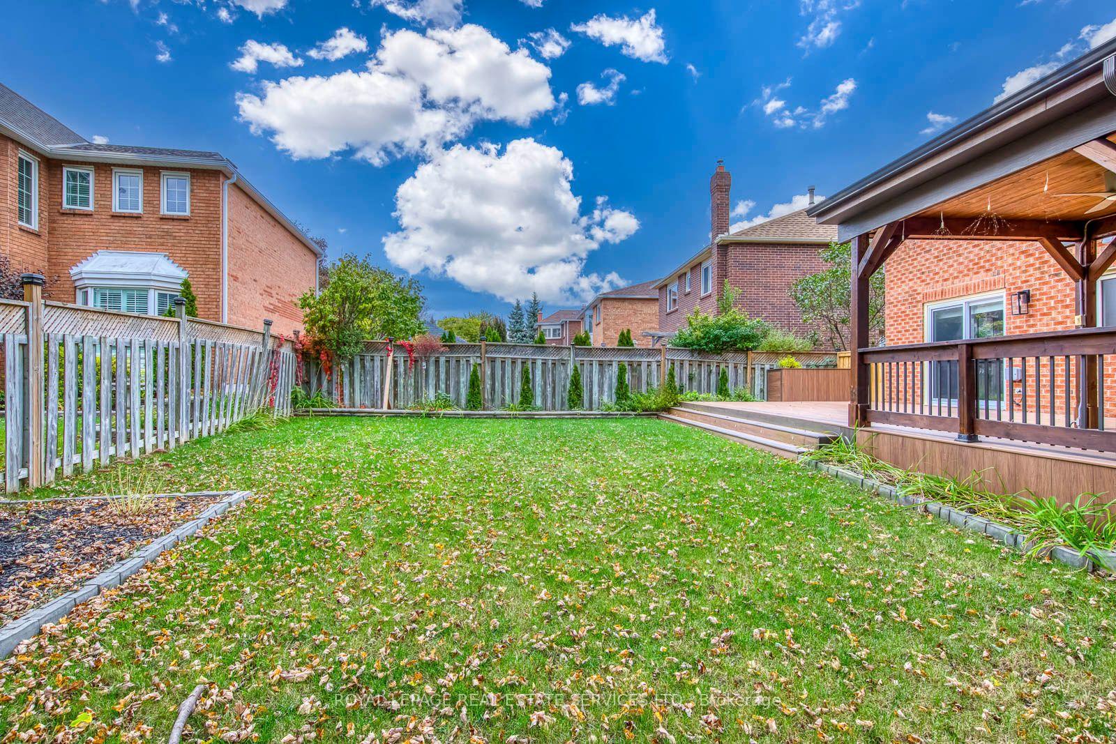 Photo 47 of 2100 Galena Crescent, Oakville, Wedgewood Creek — HOMEH