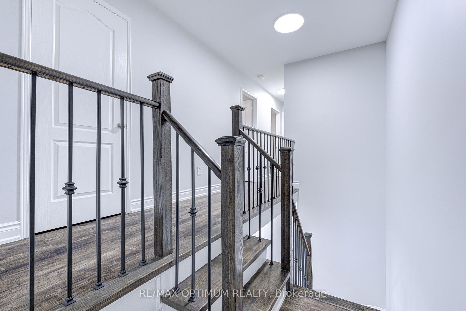 Photo 18 of 3812 Craighurst Avenue, Mississauga, Lisgar — HOMEH